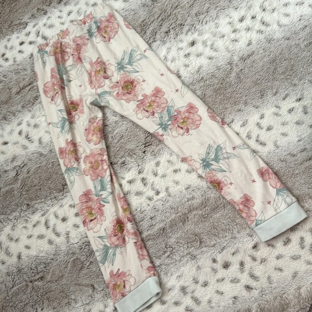 Burt’s Bees Kids matching set girls 5T pastel floral pajamas softgirl loungewear